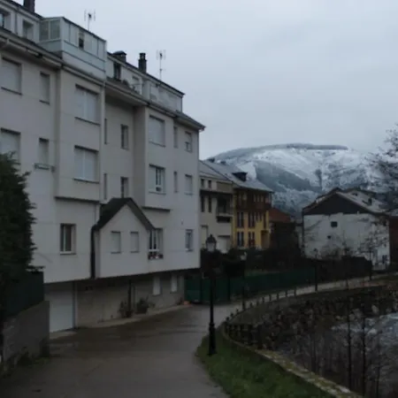 Gasthuis Burbia Villafranca Del Bierzo